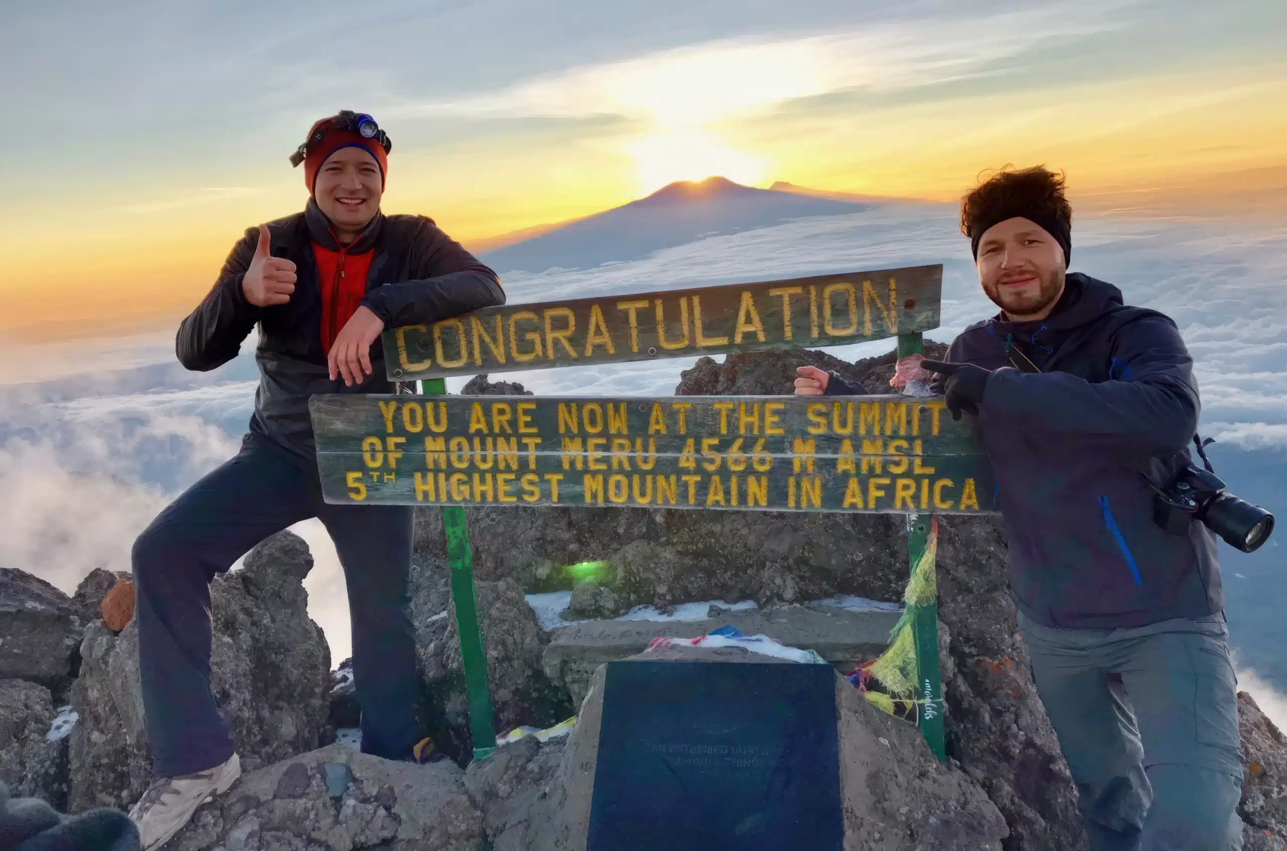 Hikers-at-the-Mount-Meru-Summit-Easy-Travel-Tanzania-scaled